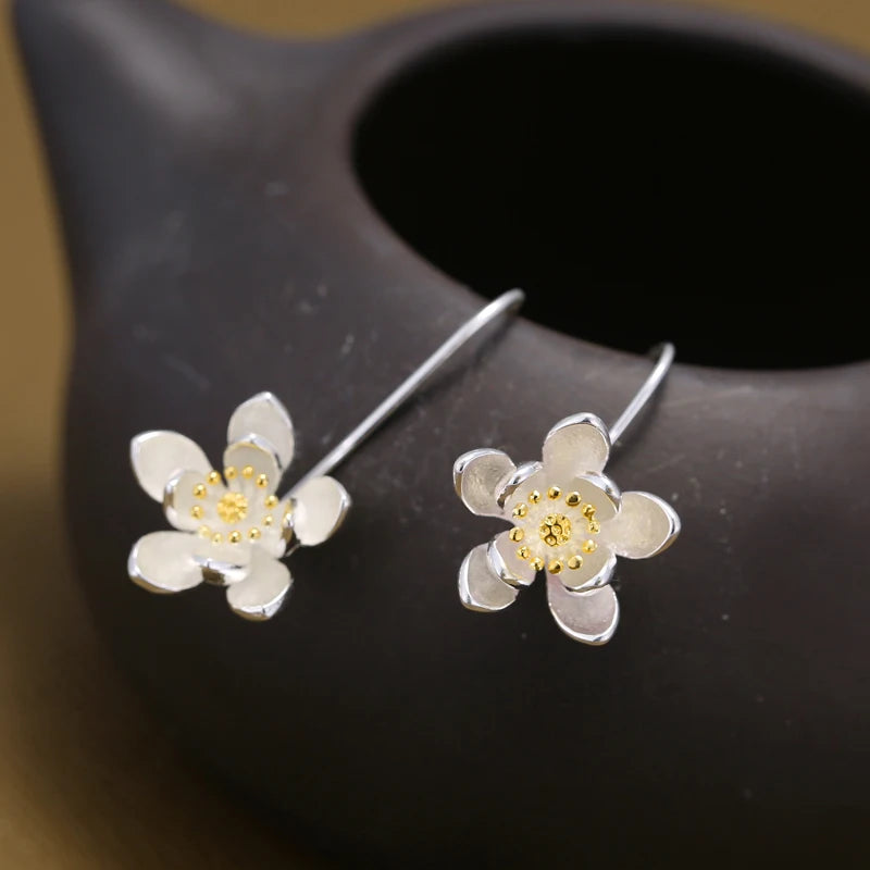 Brincos longos de flores para mulheres MegaShine