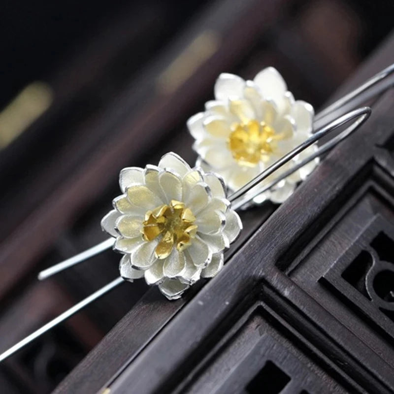 Brincos longos de flores para mulheres MegaShine