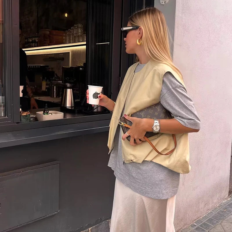 Colete versátil com zíper e bolsos MegaVest