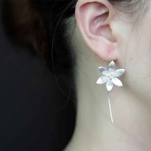 Brincos longos de flores para mulheres MegaShine